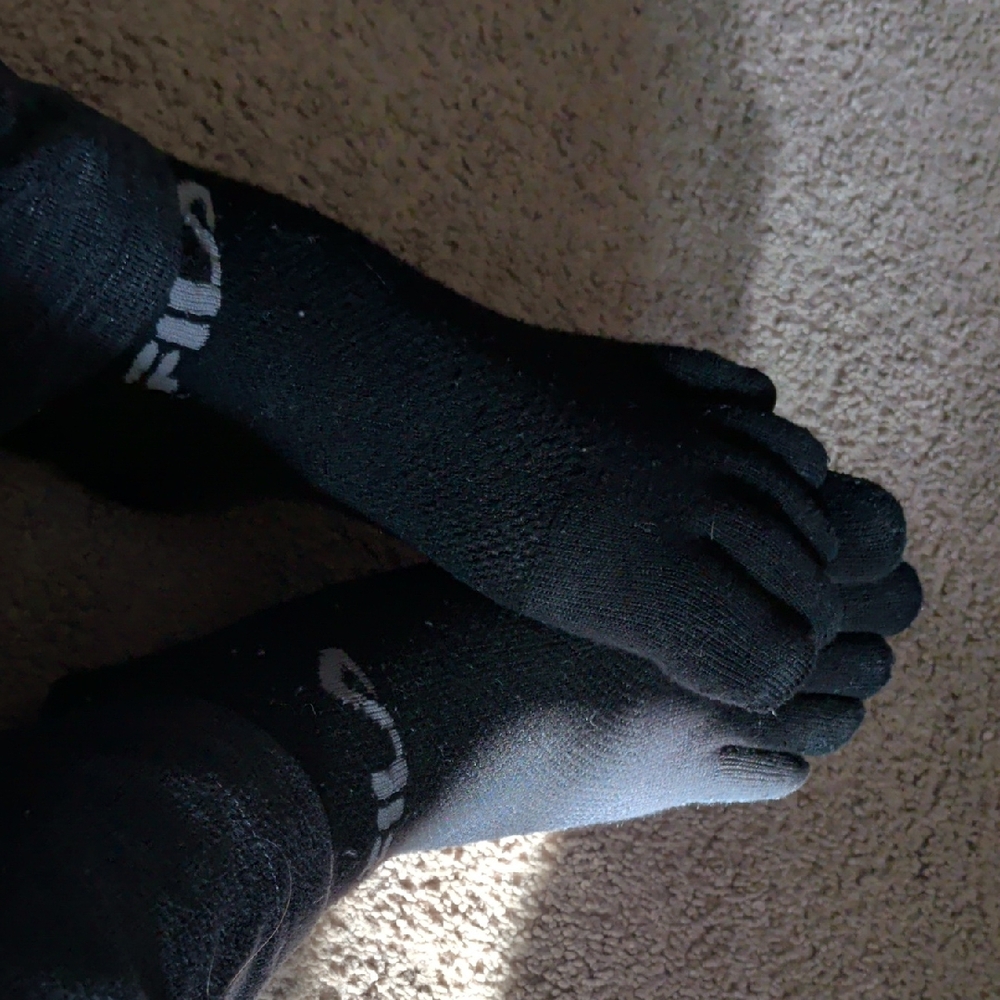 Black Five-Toe Performance Socks - Unbranded - image 1